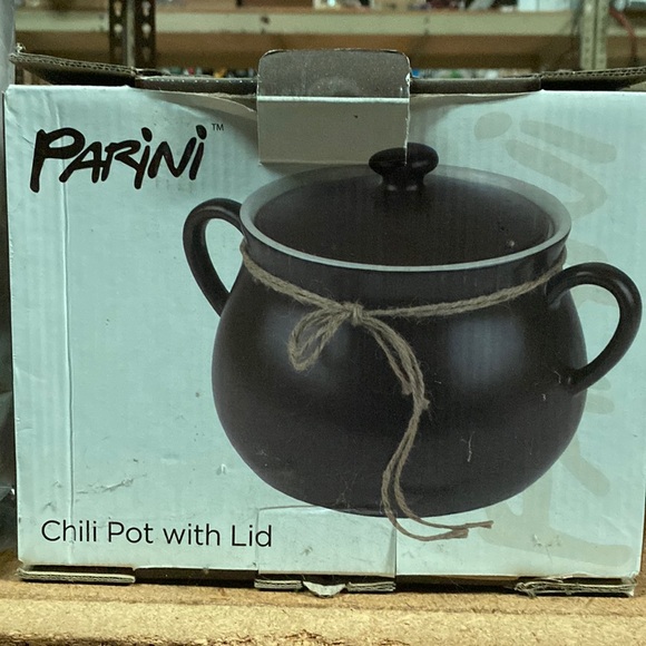 Kitchen Chili Pot With Lid Poshmark